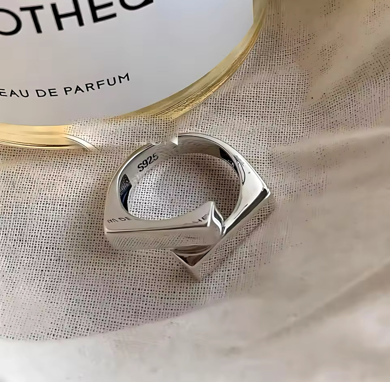 Anillo lucia