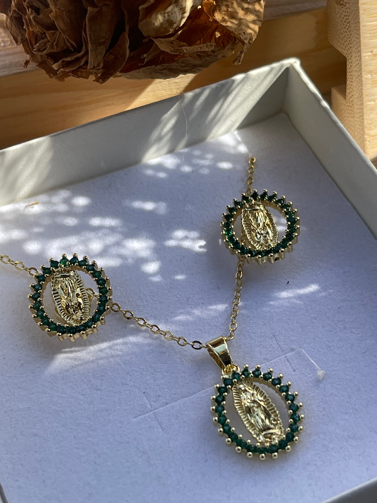 Set virgen /verde