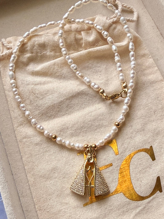 Collar virgen