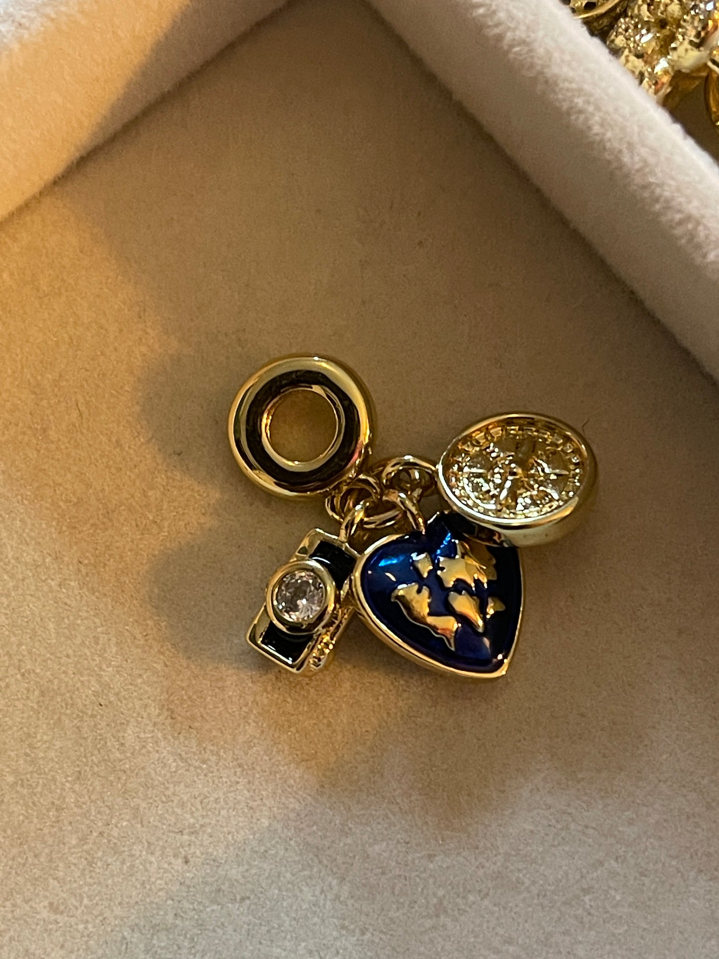 Charms para pulsera still pandora , laminado