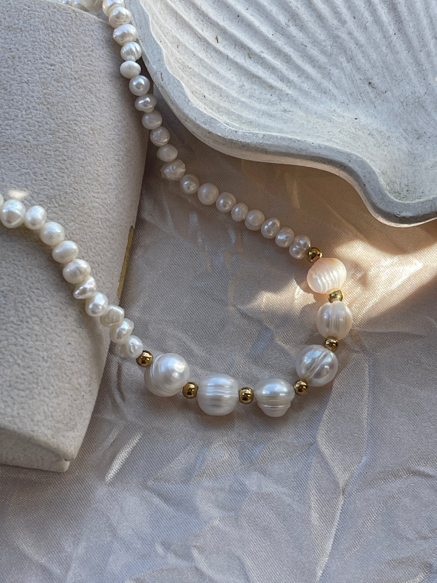 Collar perla redonda