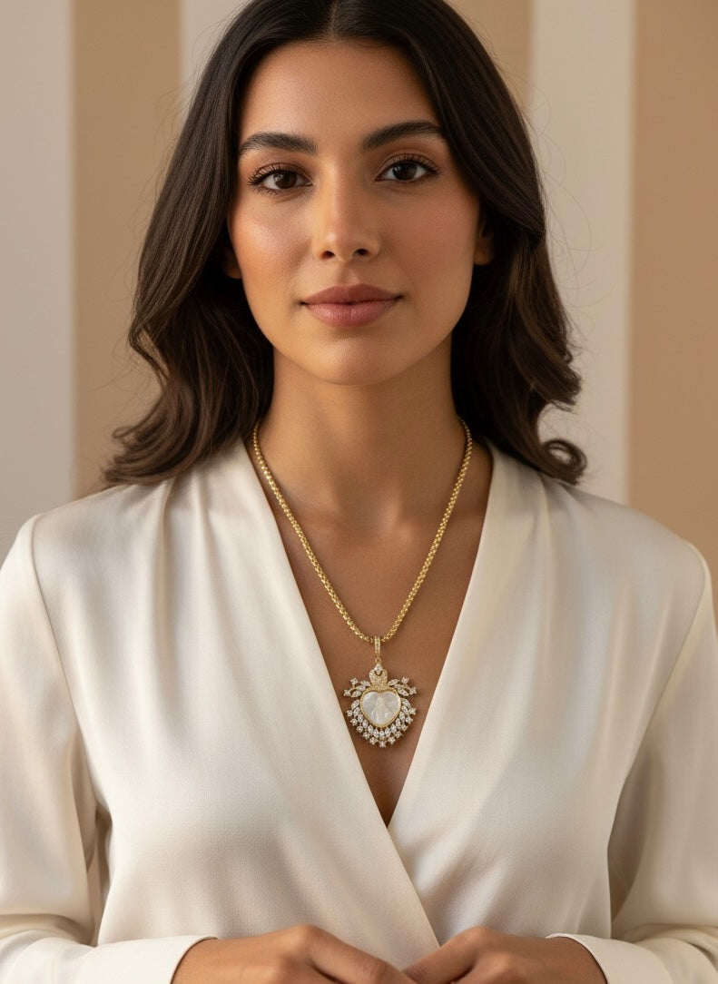 Cadena virgen nácar