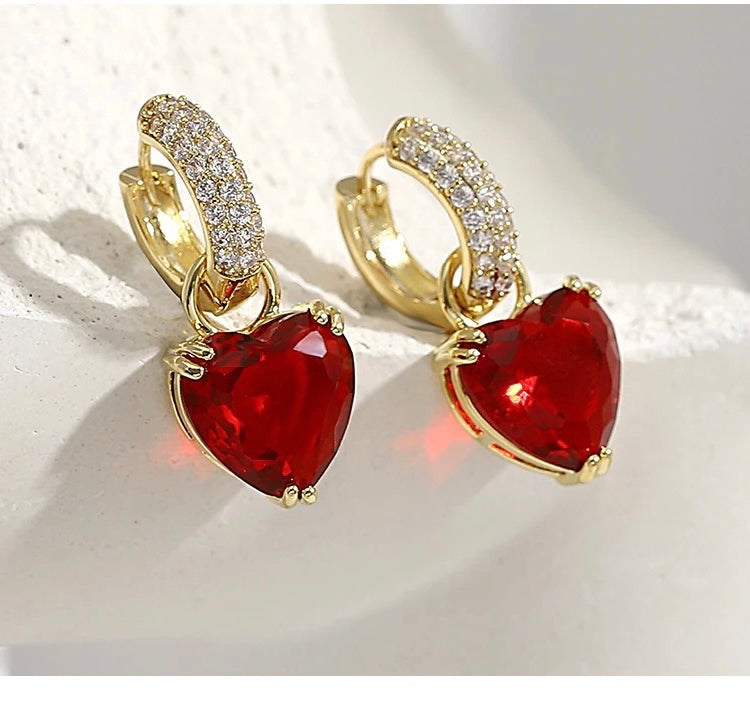 Arete de corazón