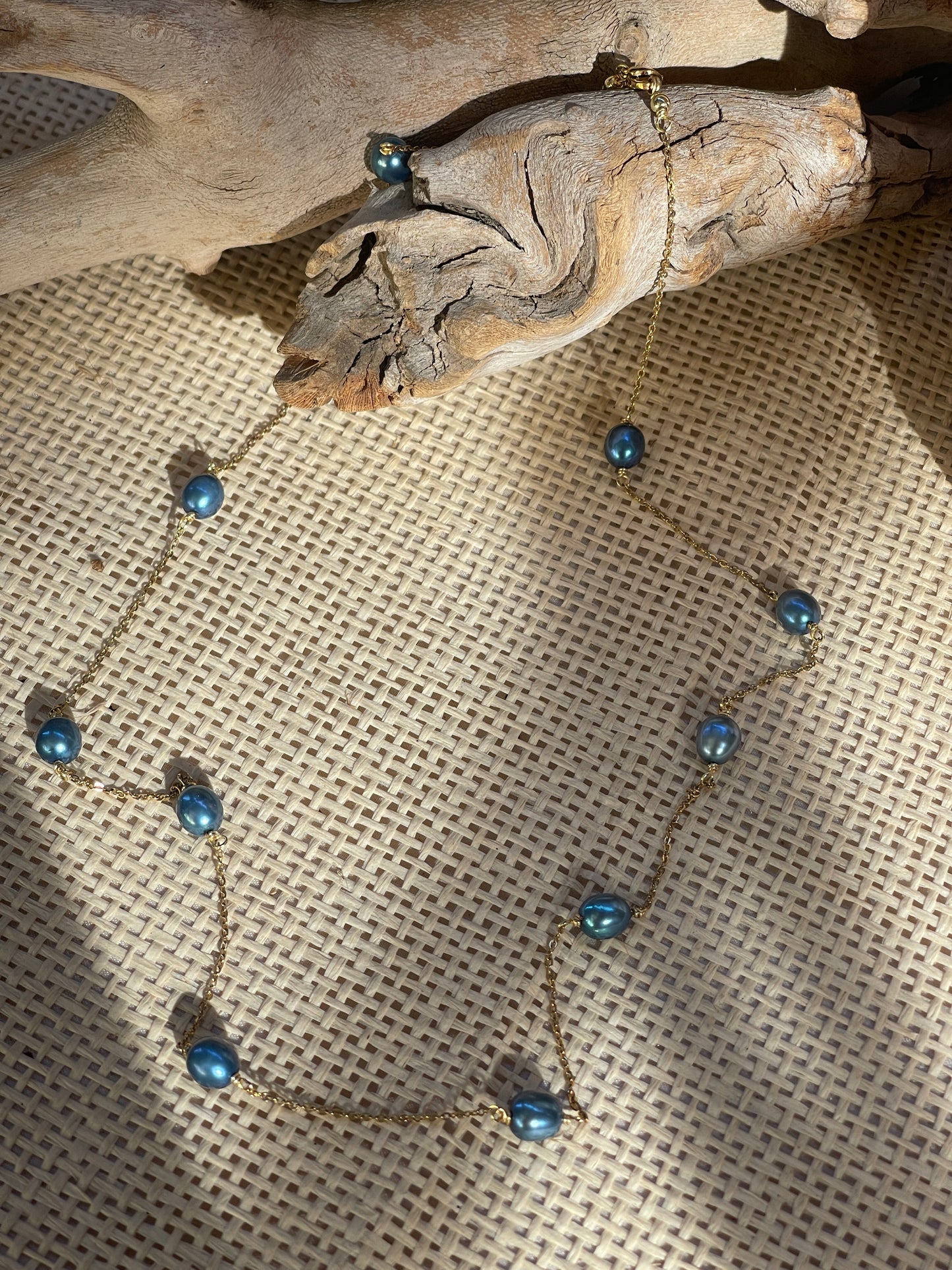 Collar perla azul
