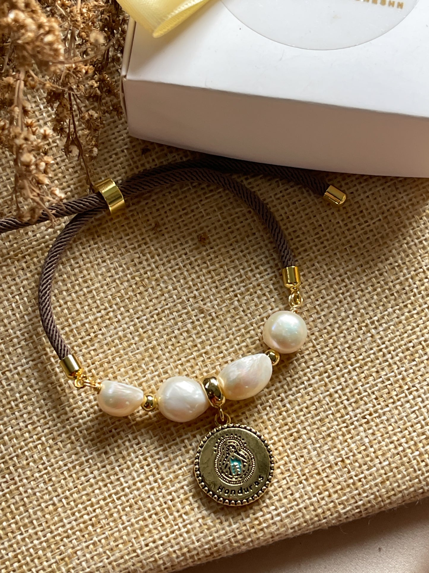Pulsera virgen de Suyapa