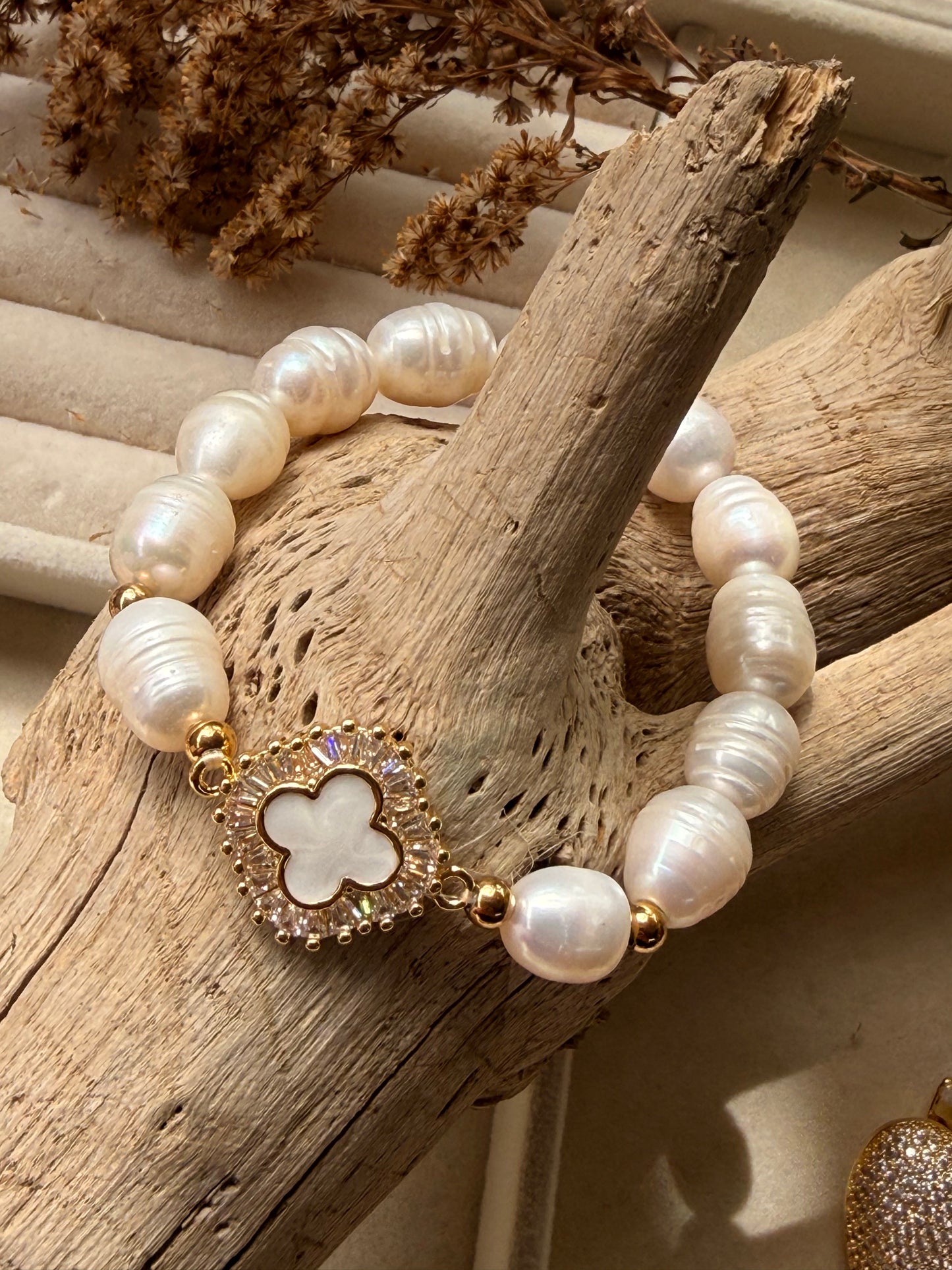 Pulsera trébol