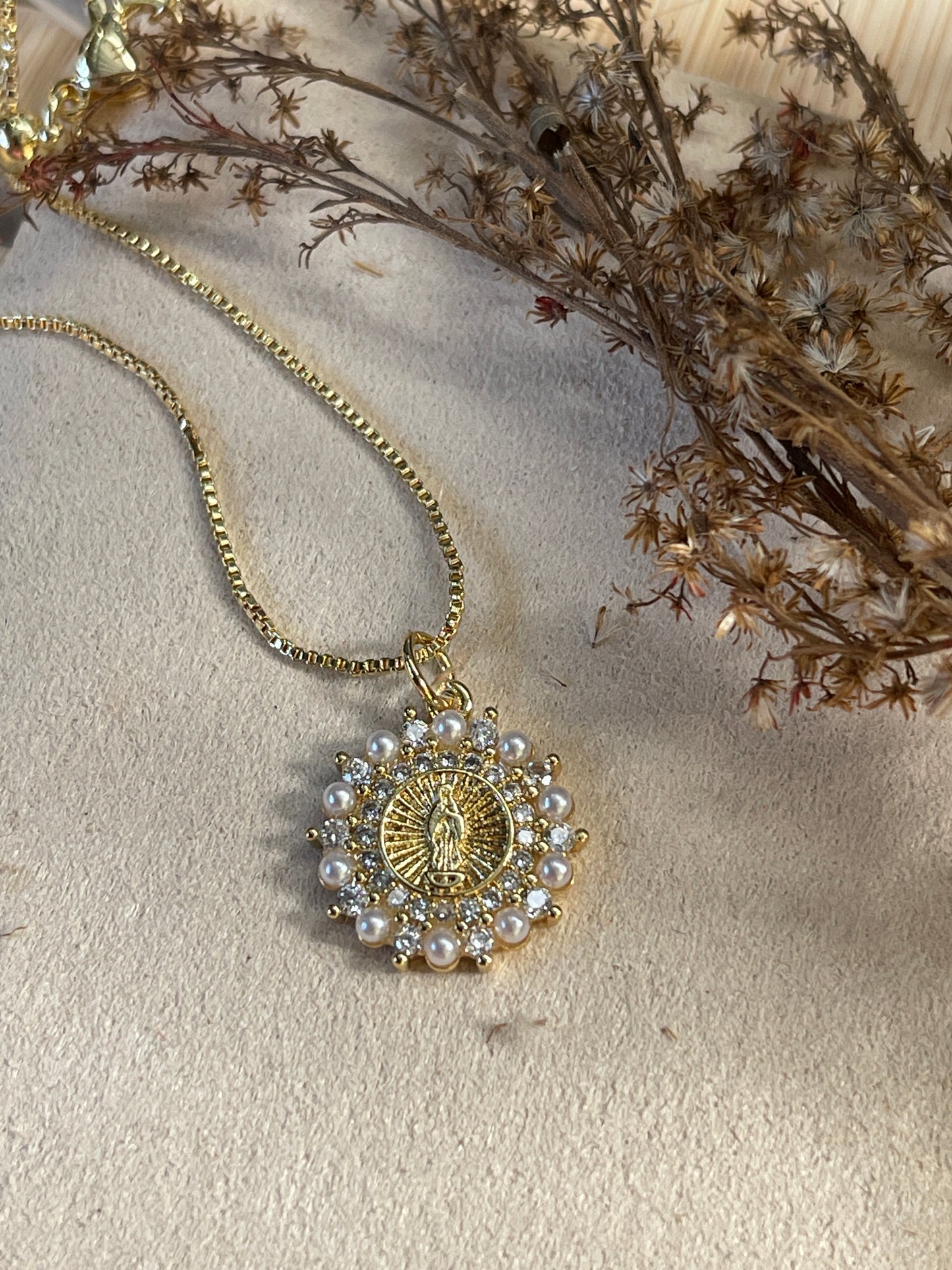 Cadena virgen