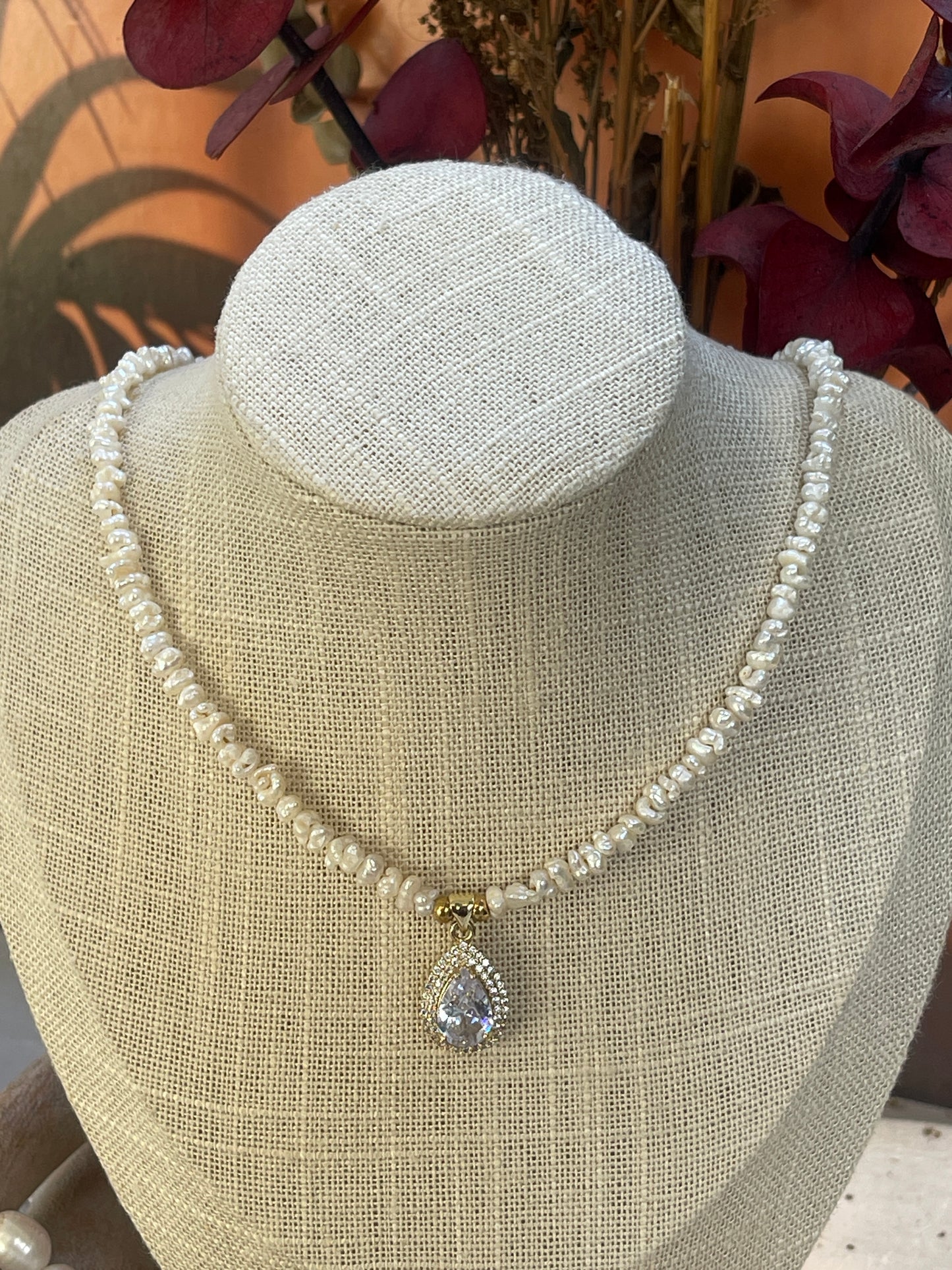 Collar gota
