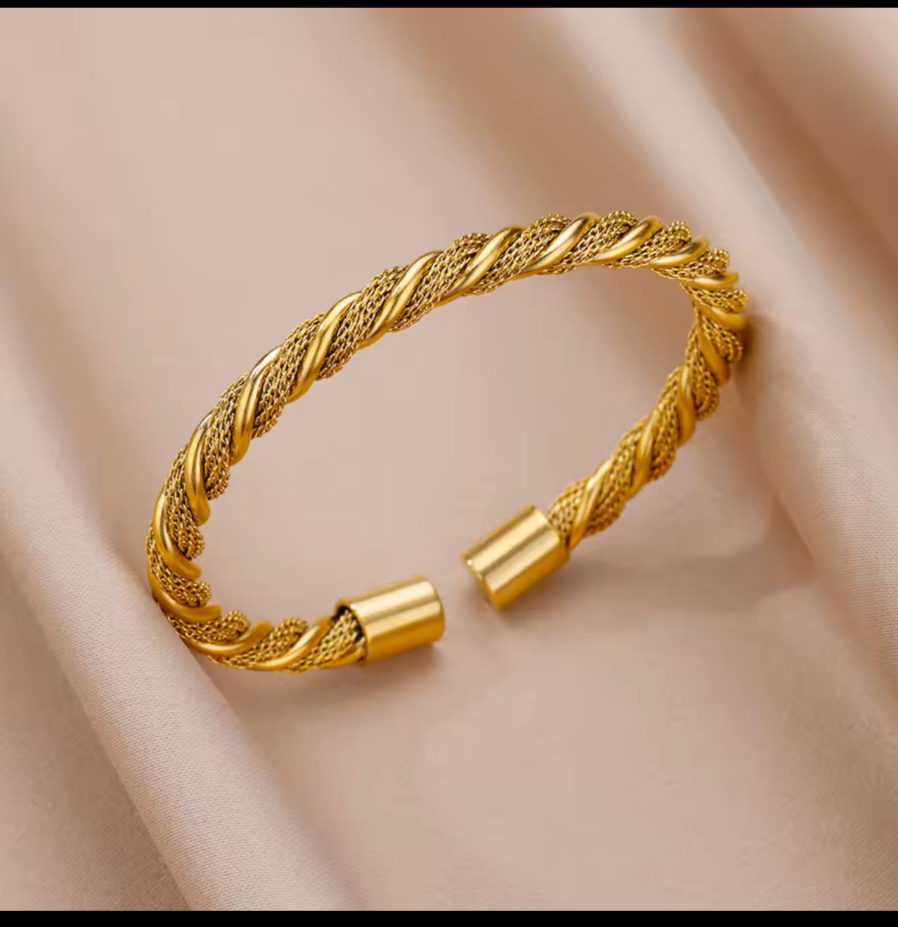 Brazalete en acero