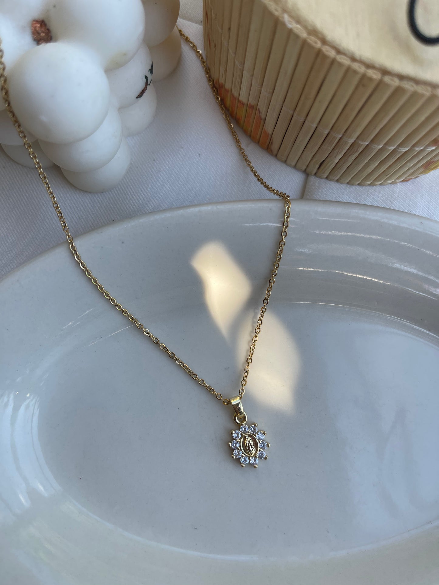 Cadena virgen