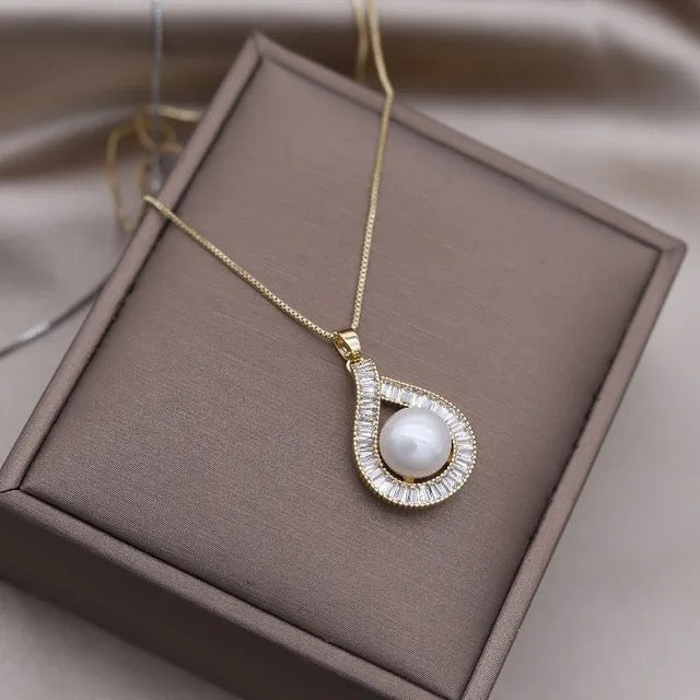 Cadena Anelia