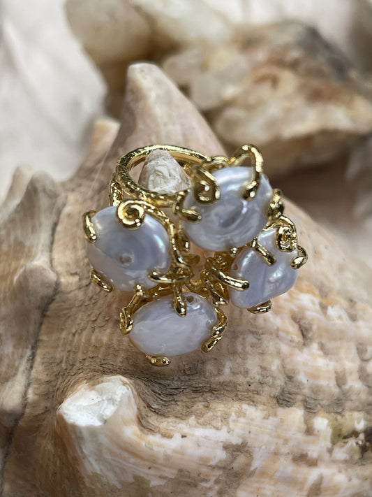 Anillo de perla barroca