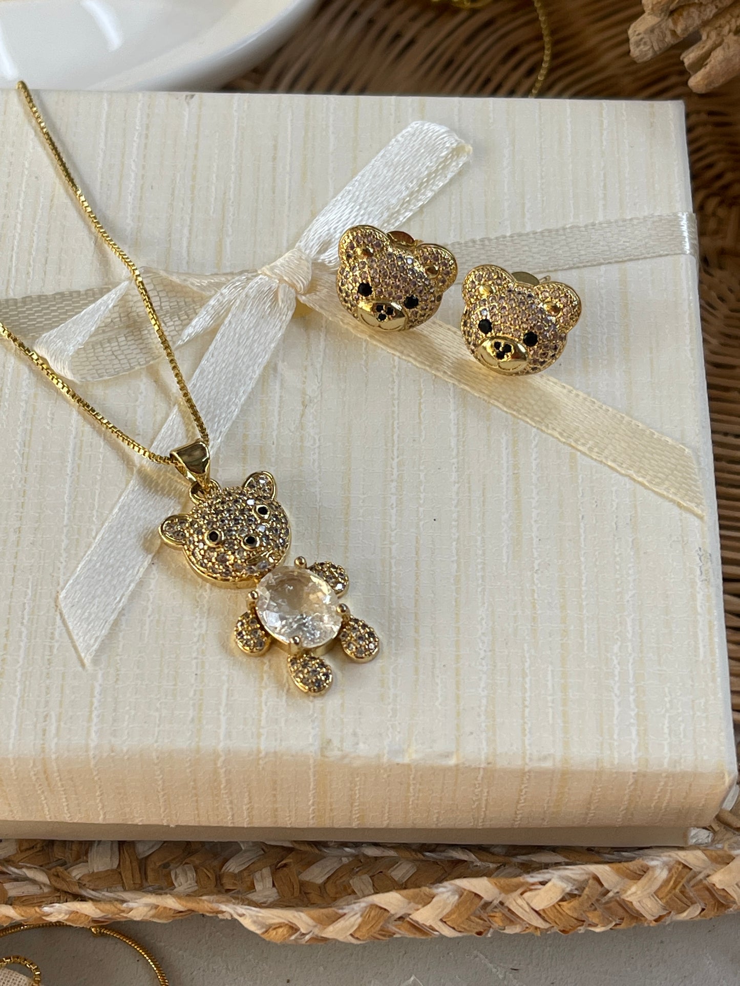 Set oso