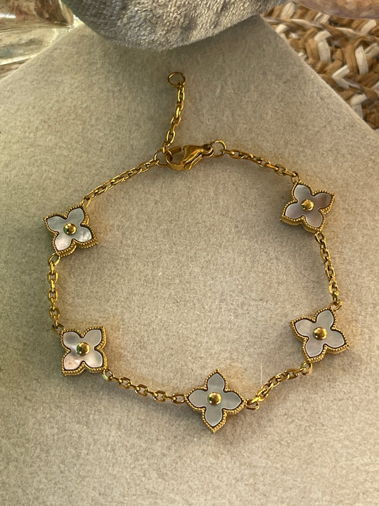 Pulsera trébol