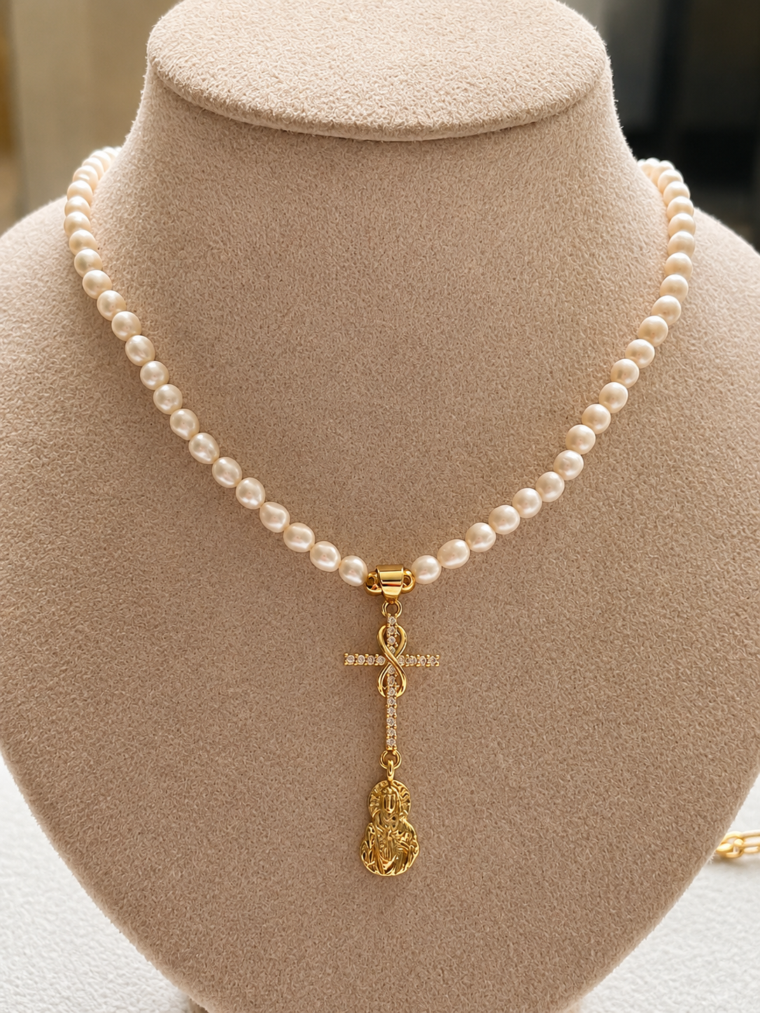 Collar de Perla’s con dije