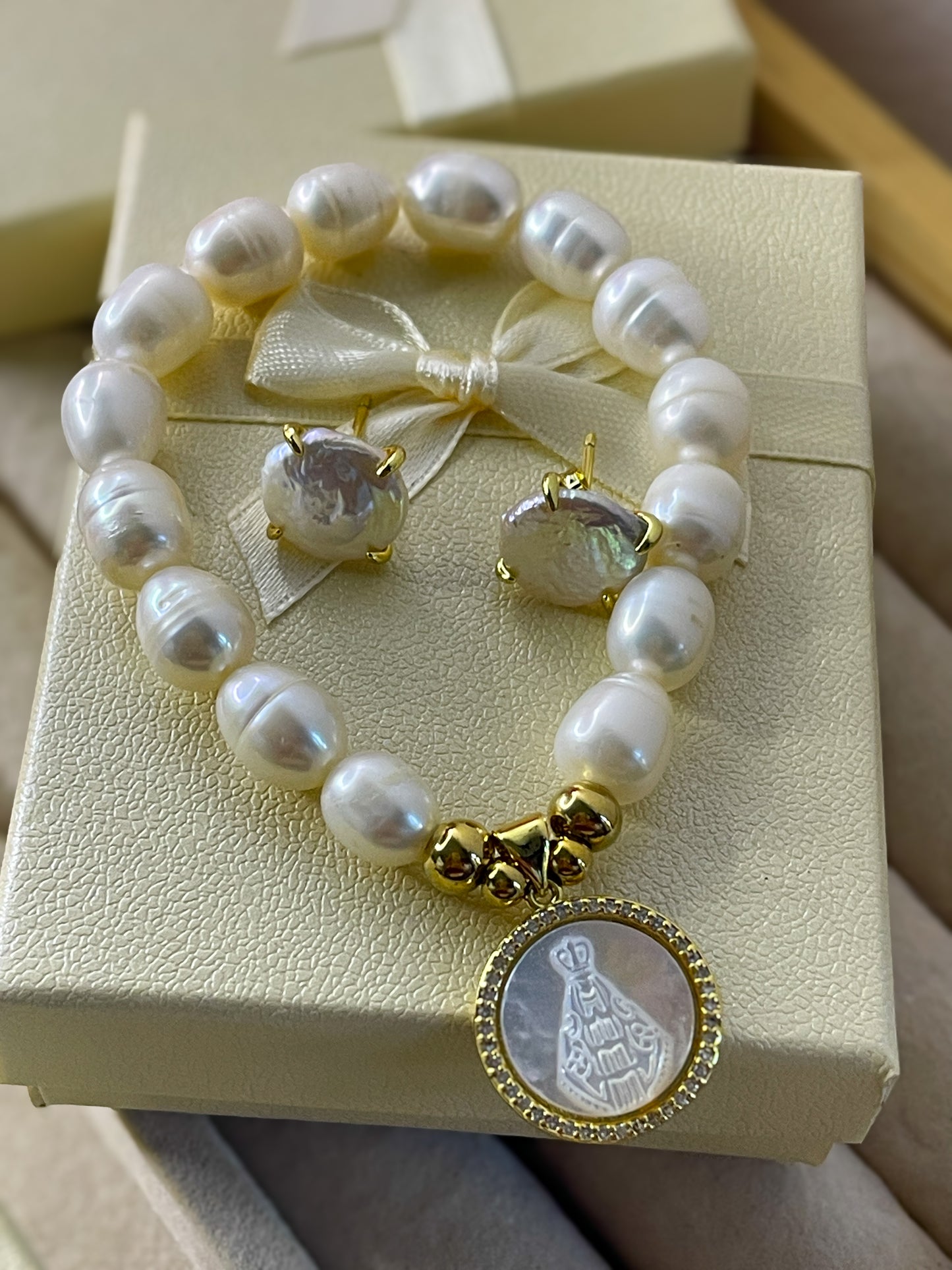 Set virgen de Suyapa