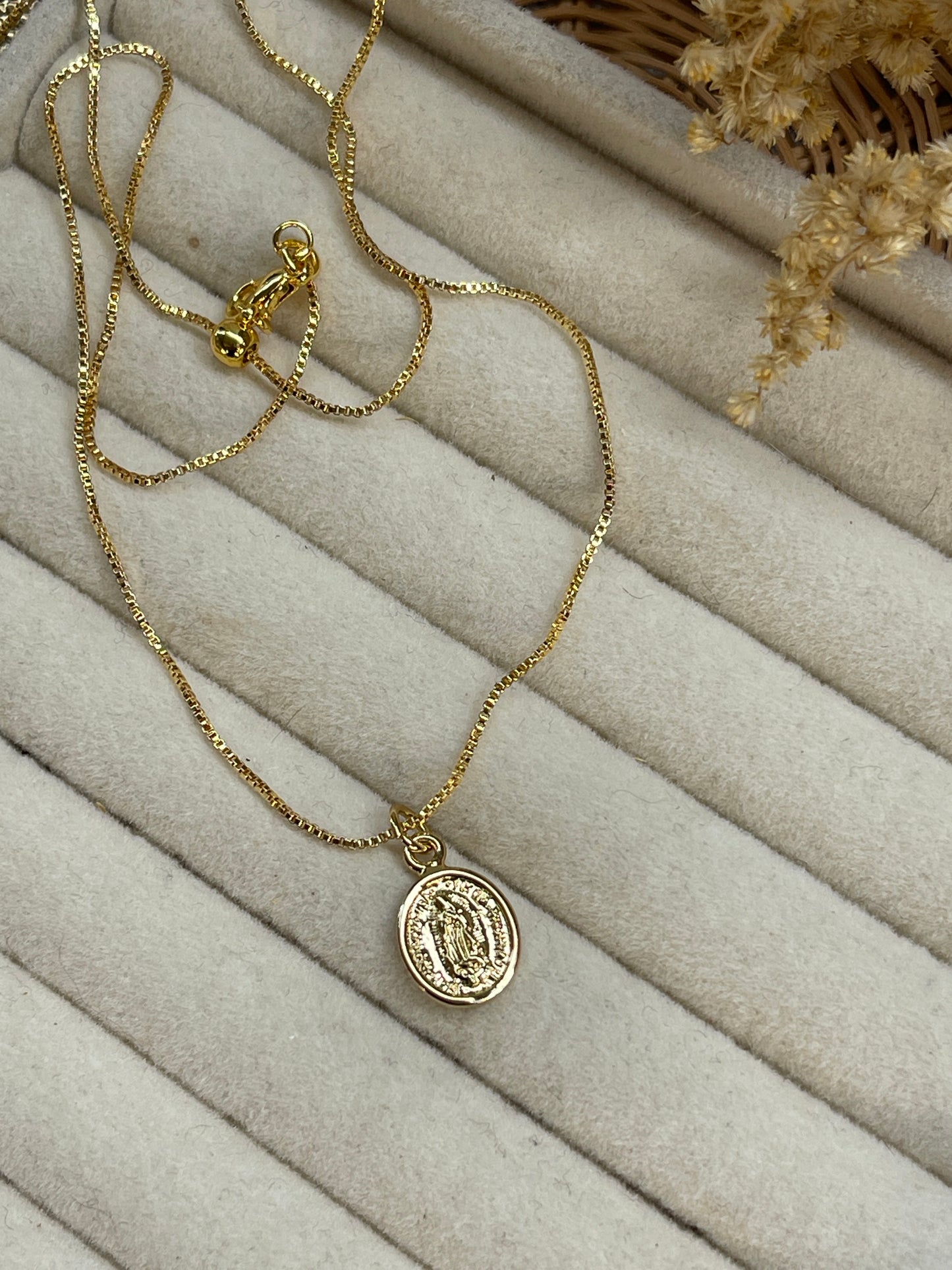 Cadena virgen 12 mm