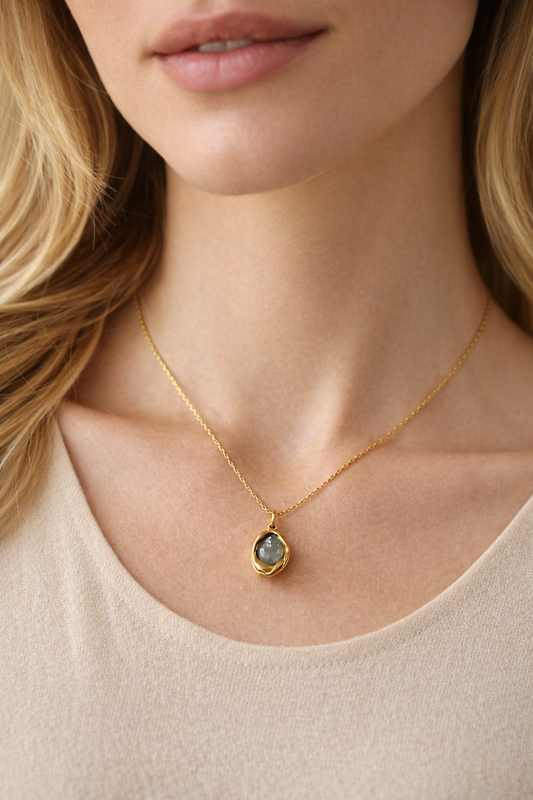 Cadena dije de crisoprasa