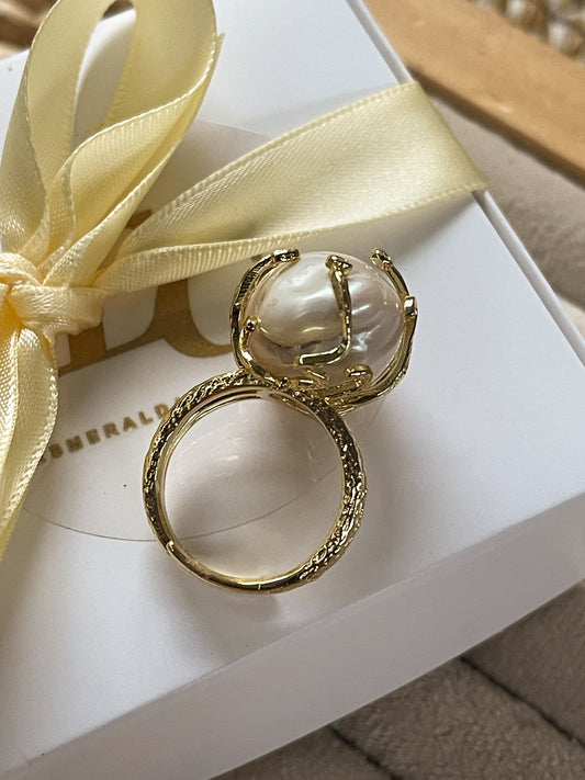 Anillo perla barroca