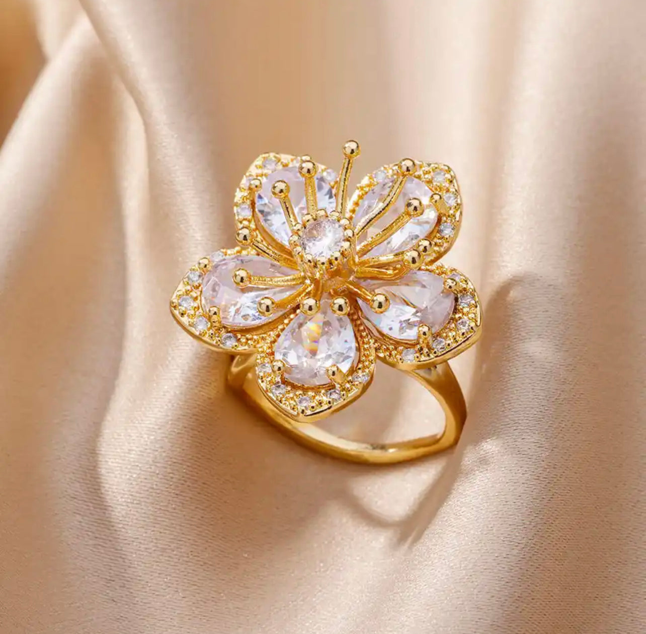 Anillo flor