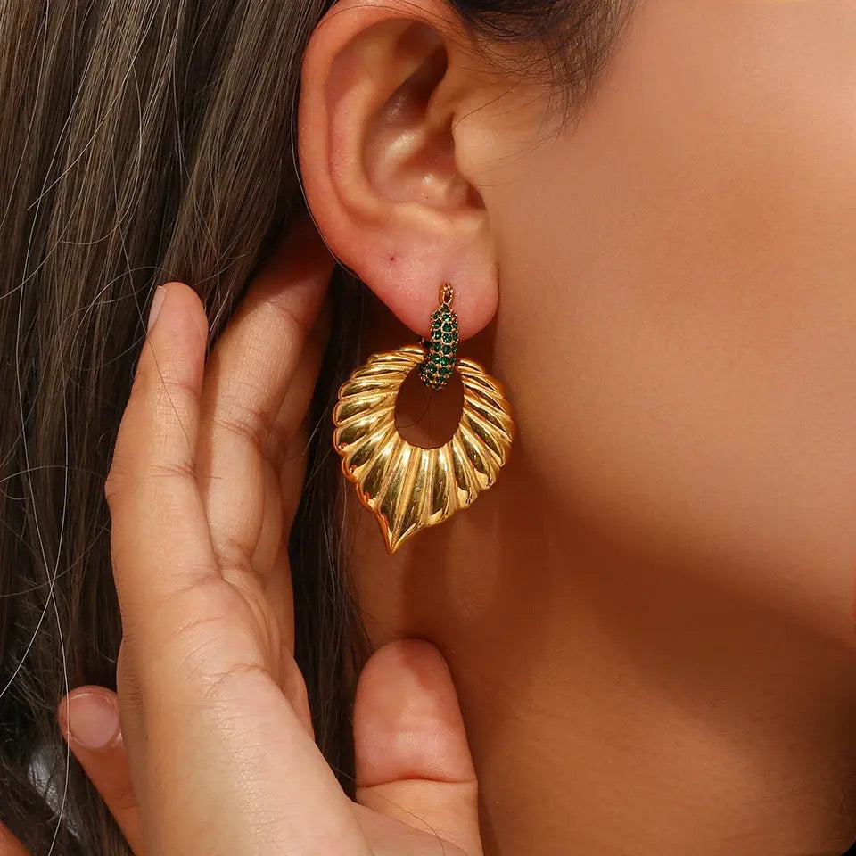 Arete Lily