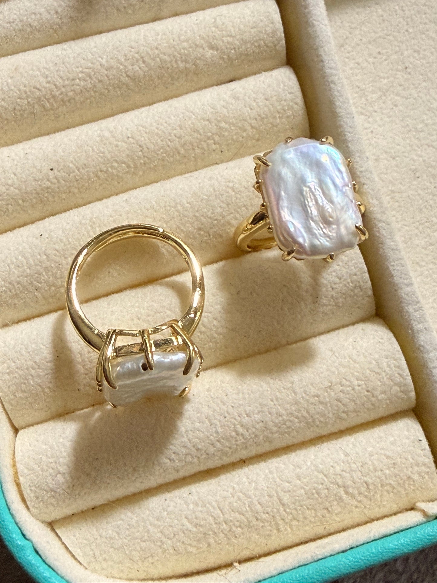 Anillo de perla cuadrada