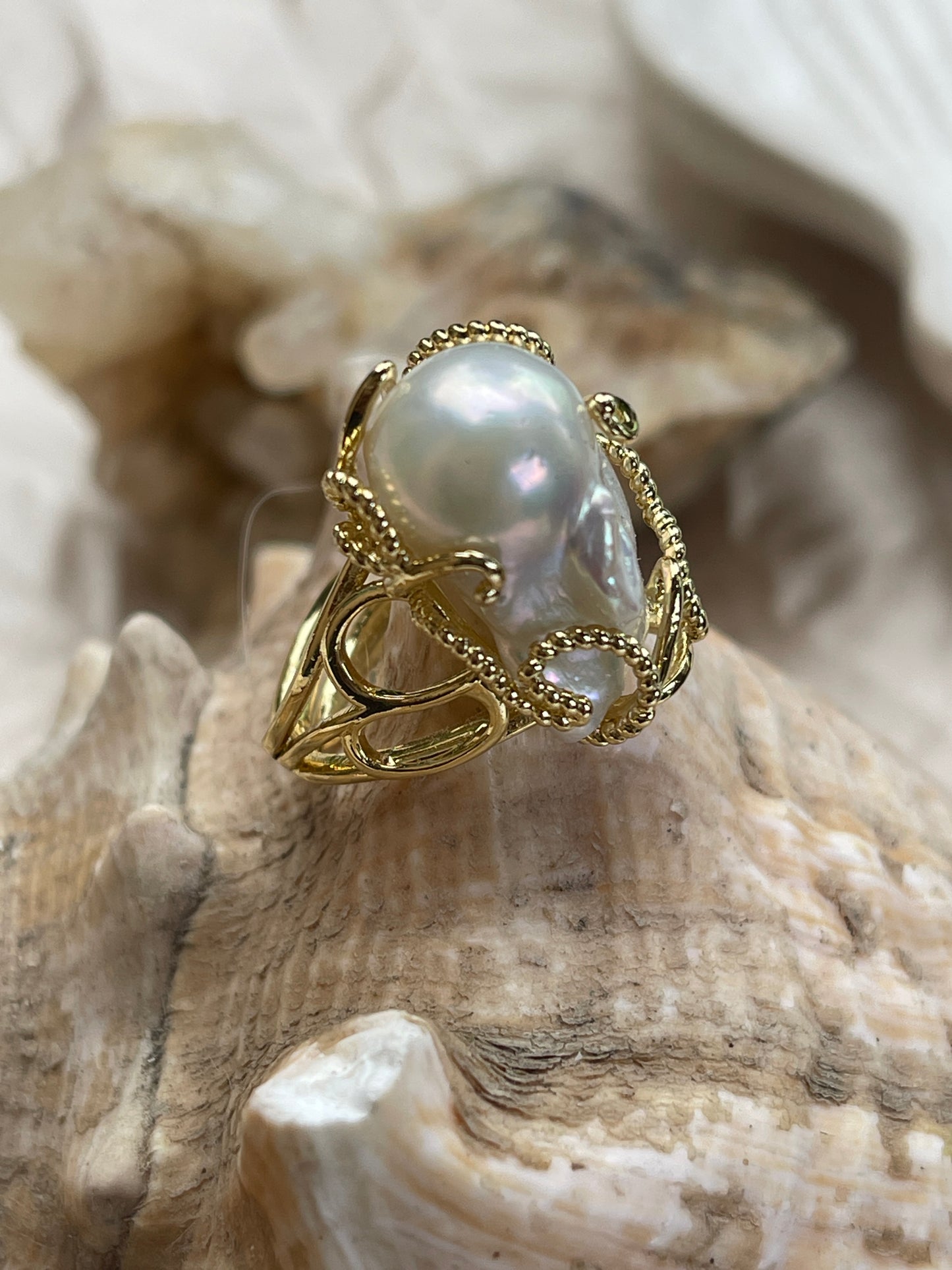 Anillo perla barroca