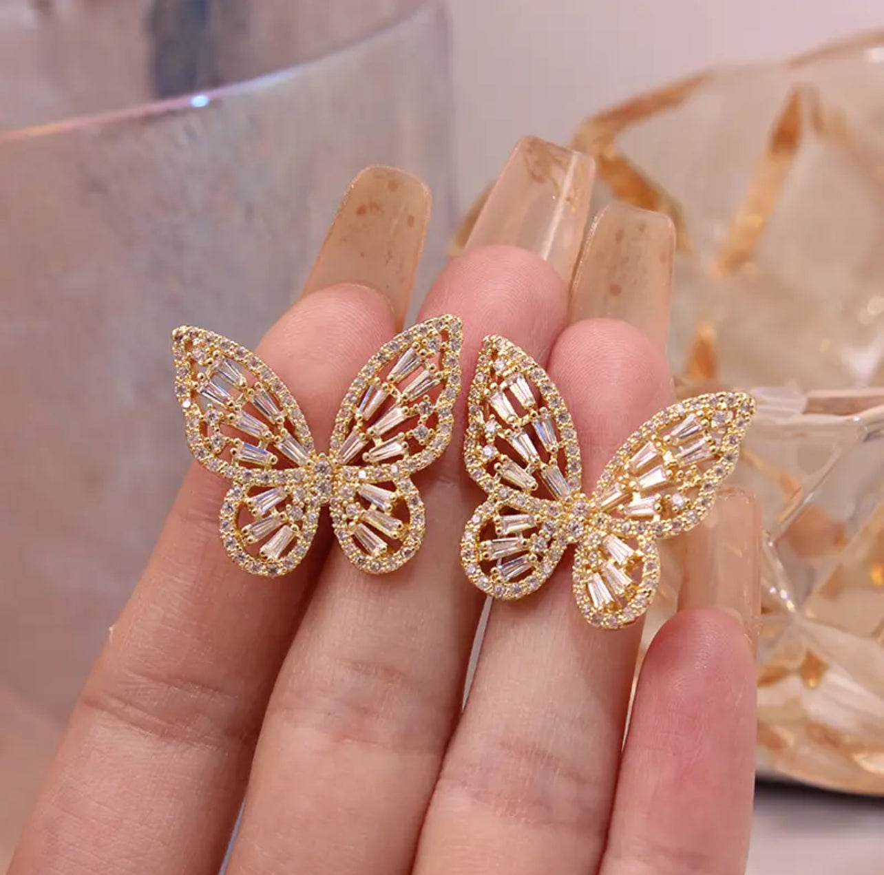 Aretes de mariposa