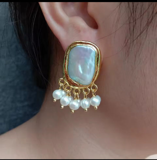 Arete de perla barroca
