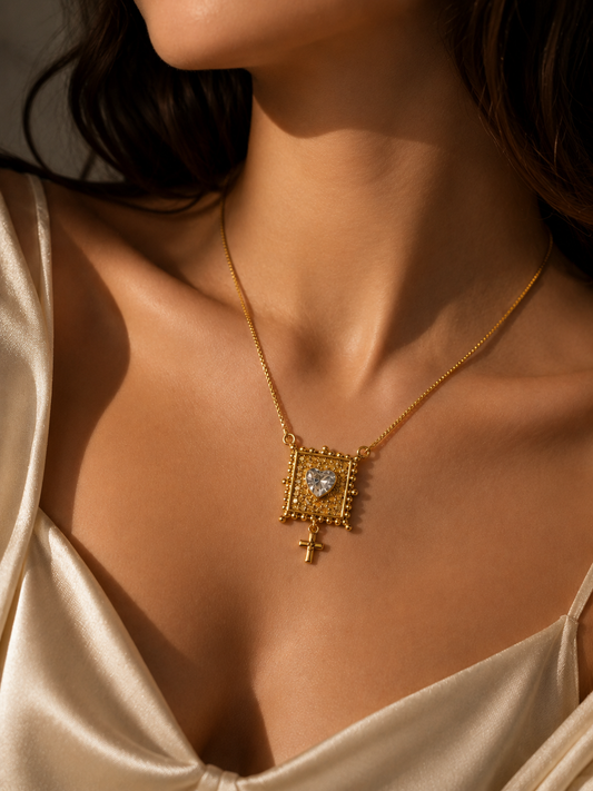 Cadena sagrado corazón