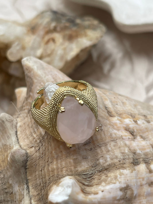 Anillo cuarzo rosa