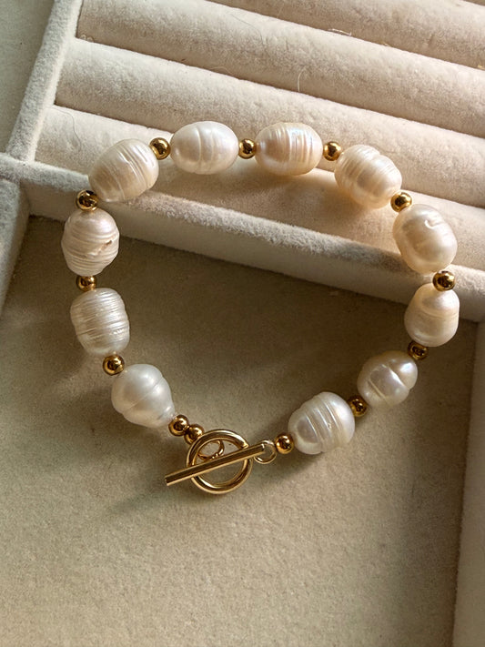 Pulsera broche de T