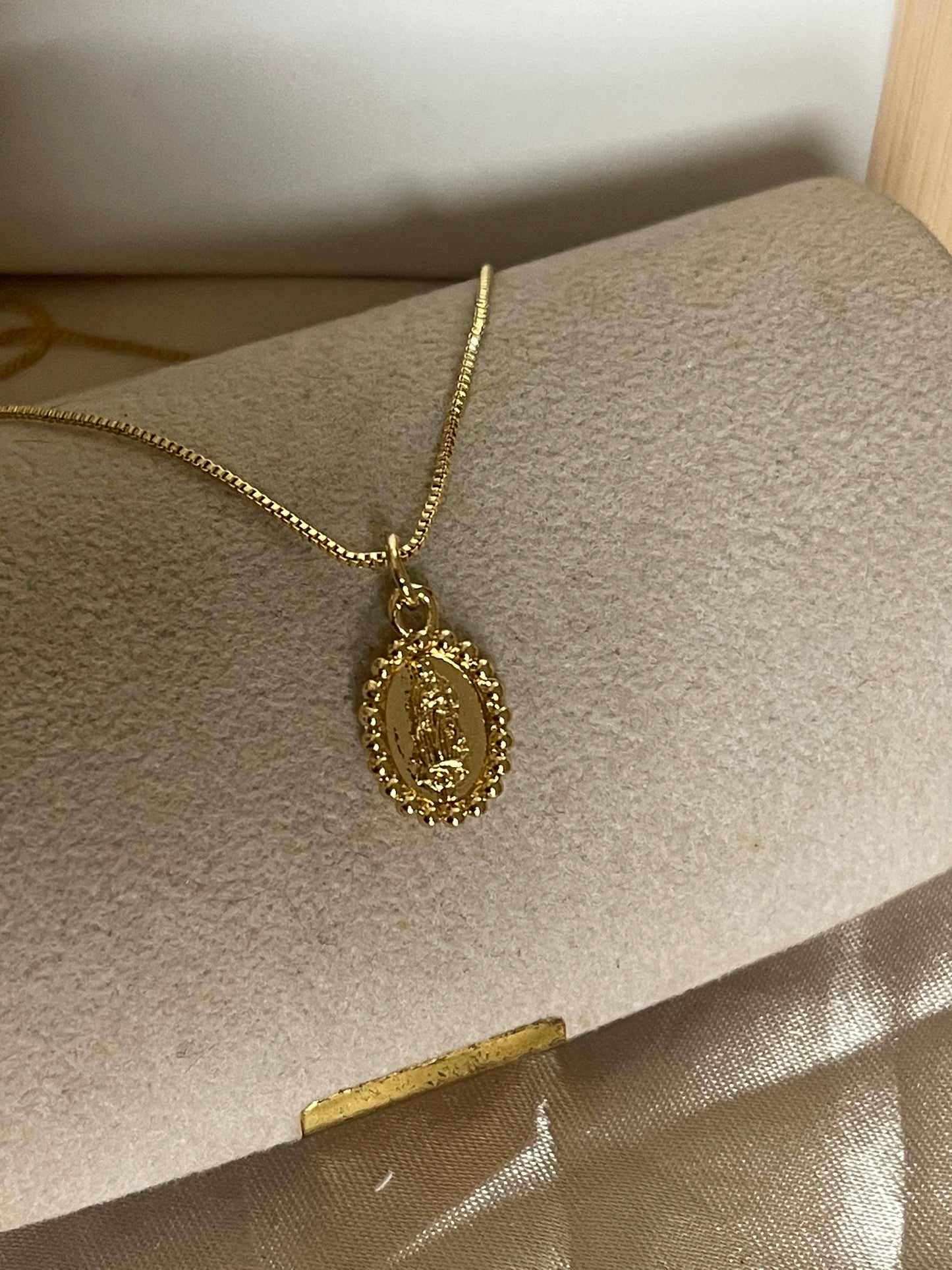 Cadena de virgen